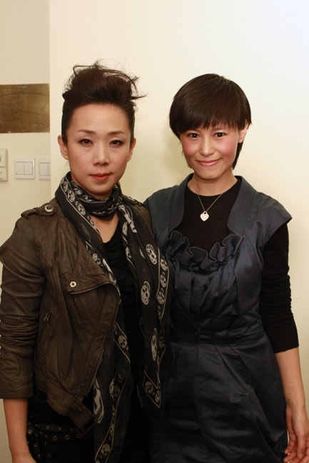 http://www.newswatch247.com/pics/star/pic/0443ec866fe3da1ab75ed490a728cd9f.jpg