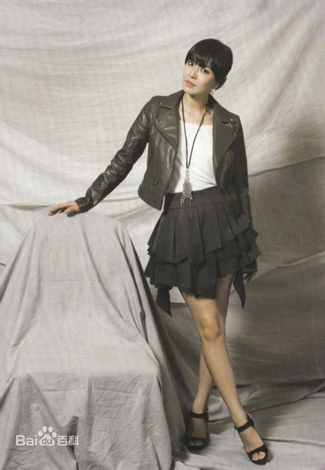 http://www.newswatch247.com/pics/star/pic/044f251086b02570dfd6b3a898f57f05.jpg