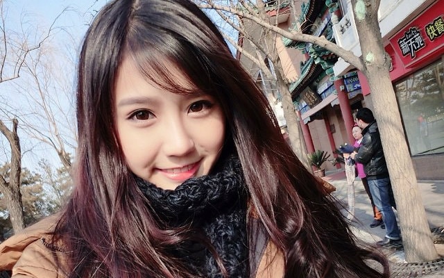 http://www.newswatch247.com/pics/star/pic/048dc666e8f8cae9cbe2e1dc86a1ff9c.jpg