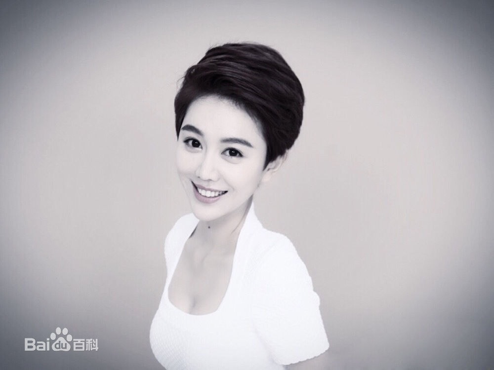 http://www.newswatch247.com/pics/star/pic/04cb3991a8b3067e3a80e5514a3c4836.jpg