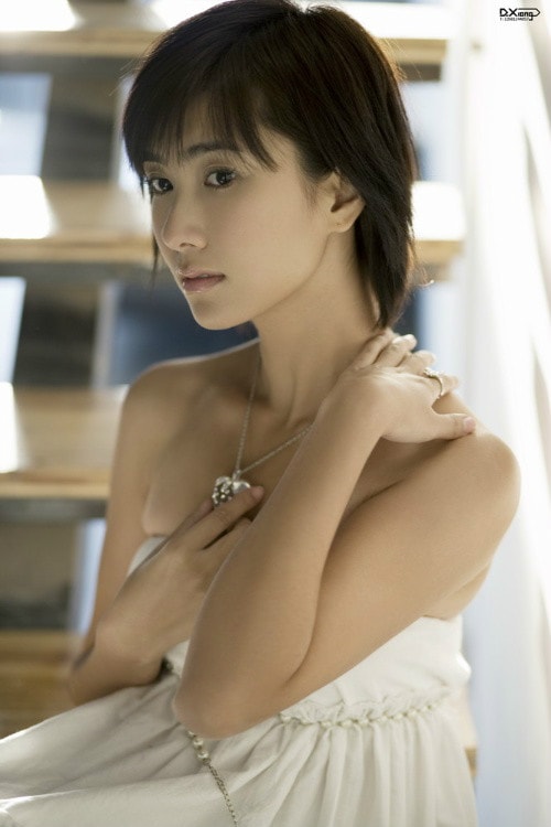 http://www.newswatch247.com/pics/star/pic/051e5c73ba61740c69ac5f67d6e2719b.jpg