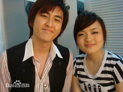 http://www.newswatch247.com/pics/star/pic/059167500f5737e063adf50457d838b7.jpg