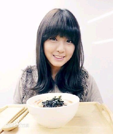 http://www.newswatch247.com/pics/star/pic/05d7e37122fb2a76cb12ba37975fefce.jpg
