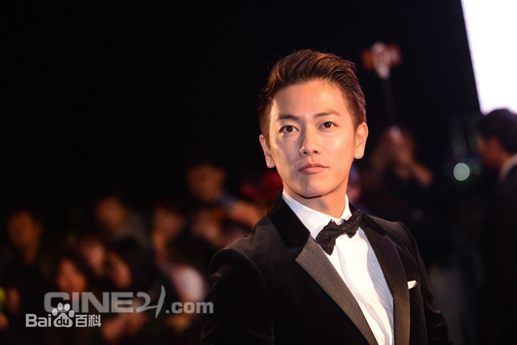 http://www.newswatch247.com/pics/star/pic/06922794772699252645e71dfef7eb3c.jpg