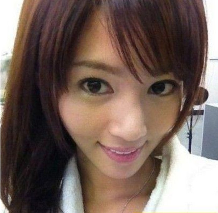 http://www.newswatch247.com/pics/star/pic/06e1c2f730e736e0140196ec9d56c4b3.jpg