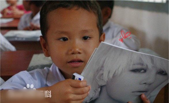 http://www.newswatch247.com/pics/star/pic/0726cfcef20c0b7c011cc5b898718798.jpg