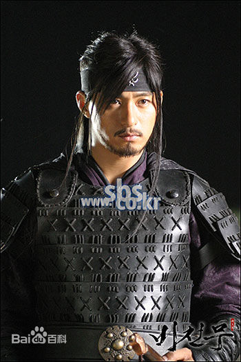 http://www.newswatch247.com/pics/star/pic/089fecb568f431af03d434107e619637.jpg