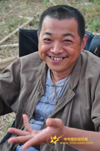 http://www.newswatch247.com/pics/star/pic/0a136d549fde63083210b1d40e2c8cae.jpg