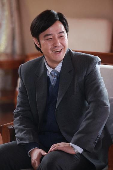 http://www.newswatch247.com/pics/star/pic/0a9f/0054c1e3cca6e552596a61e57d1a.jpg