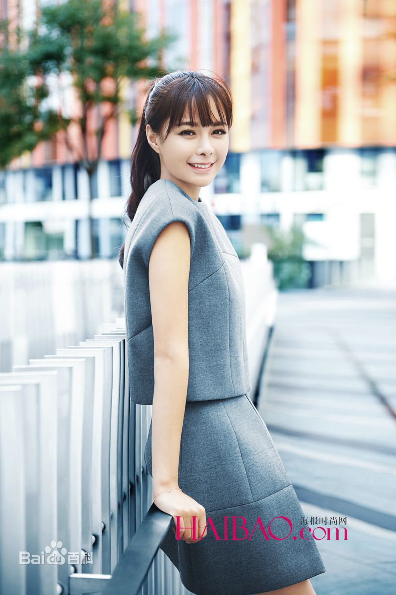 http://www.newswatch247.com/pics/star/pic/0afa7d1f7b3ced63903817c203d1e2b8.jpg