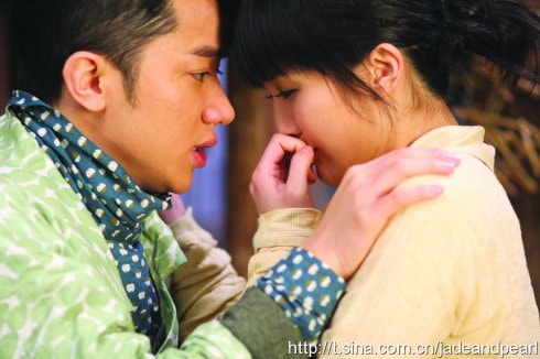 http://www.newswatch247.com/pics/star/pic/0b93314d96a0a1d0503f788bba3f7b81.jpg