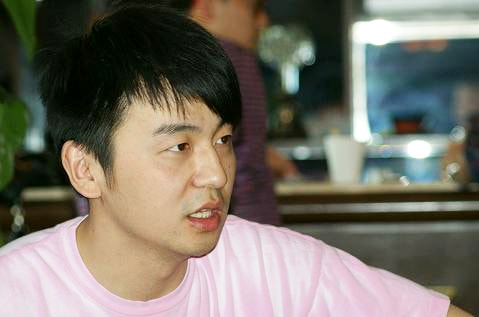 http://www.newswatch247.com/pics/star/pic/0ba209e971f519e63661a10cce232bff.jpg