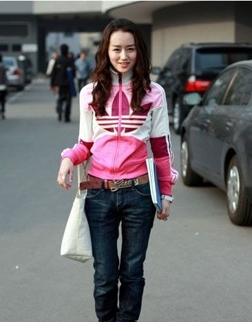 http://www.newswatch247.com/pics/star/pic/0c24/61ff8d8f26f55145a3572d99f56b.jpg