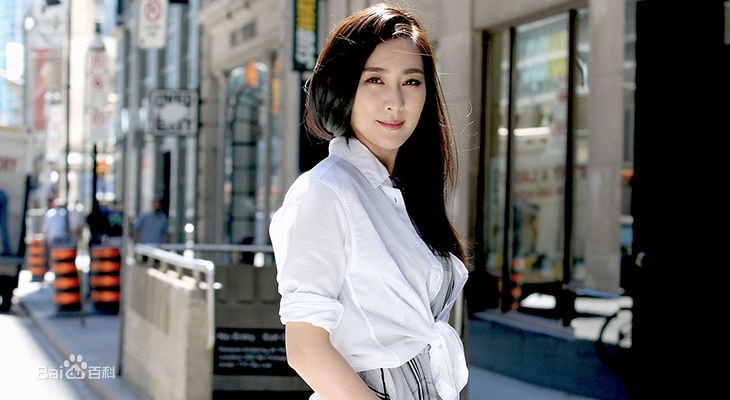 http://www.newswatch247.com/pics/star/pic/0c86f2f143d3b89d68bf943f4a5d88a4.jpg