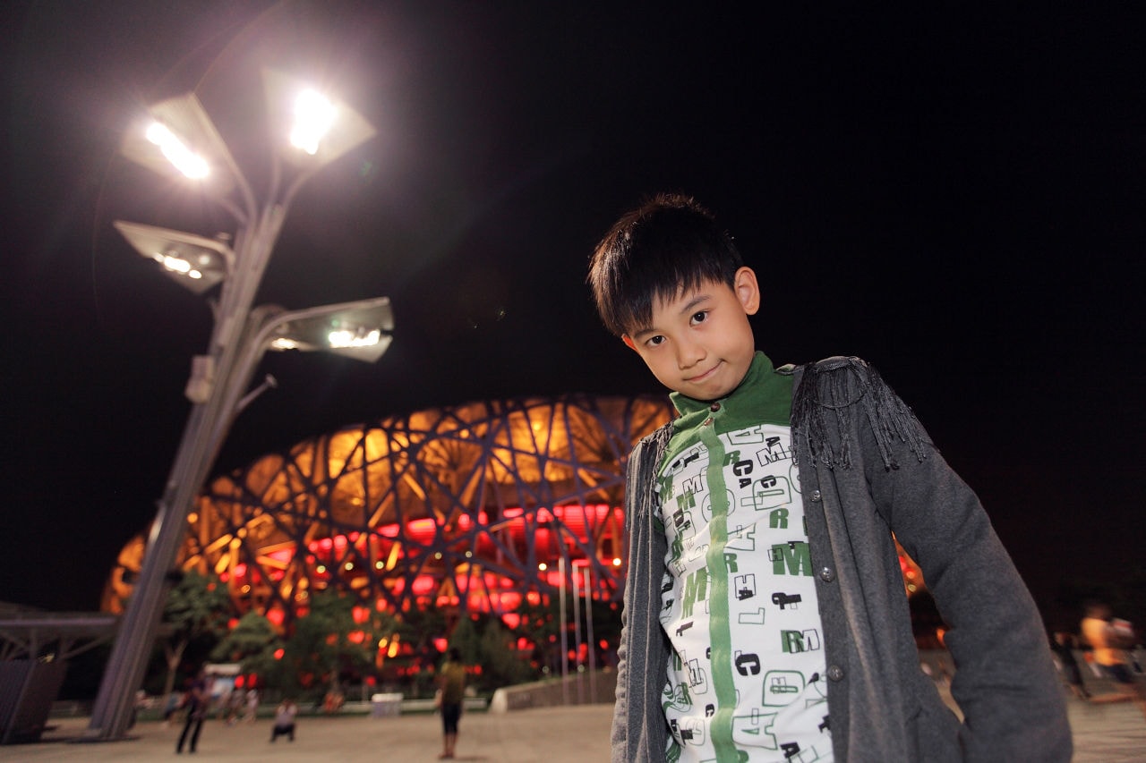 http://www.newswatch247.com/pics/star/pic/0ca04d49022e609be7823cf01ca2f6fb.jpg
