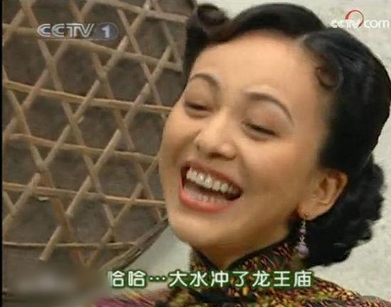 http://www.newswatch247.com/pics/star/pic/0cba2158a7e4b84f0ec7f19496fb7d32.jpg