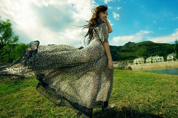 http://www.newswatch247.com/pics/star/pic/0ef2819d7594f0cca74d2b9d4592f0c6.jpg