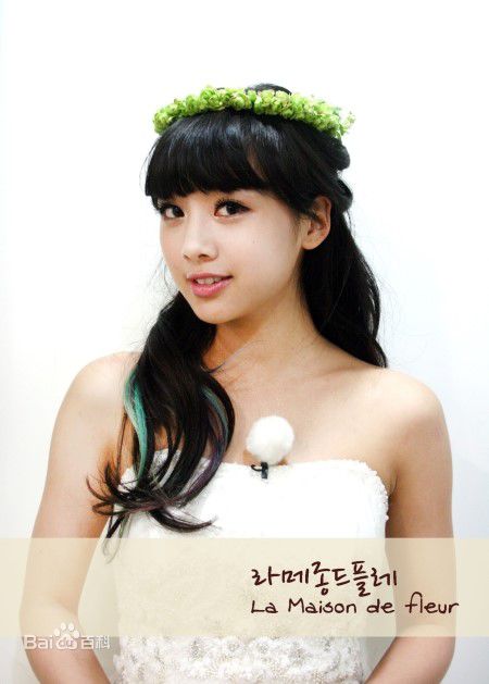 http://www.newswatch247.com/pics/star/pic/0ffcd4ade7f1121480e44dc89b3bb116.jpg