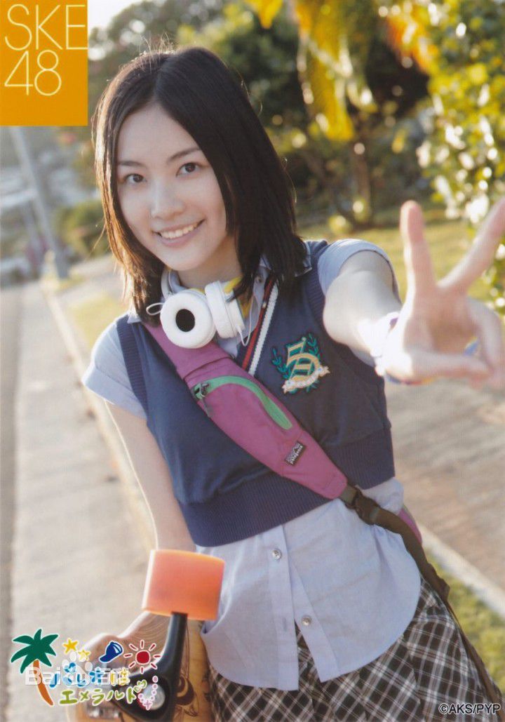 http://www.newswatch247.com/pics/star/pic/11c58cd714ab48c569311c1a72f5cd74.jpg
