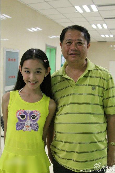 http://www.newswatch247.com/pics/star/pic/127db647acc84a2b25ffc2d29ddf1bda.jpg