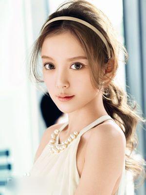 http://www.newswatch247.com/pics/star/pic/1553ffad91bd990382b92b587e17f54f.jpg