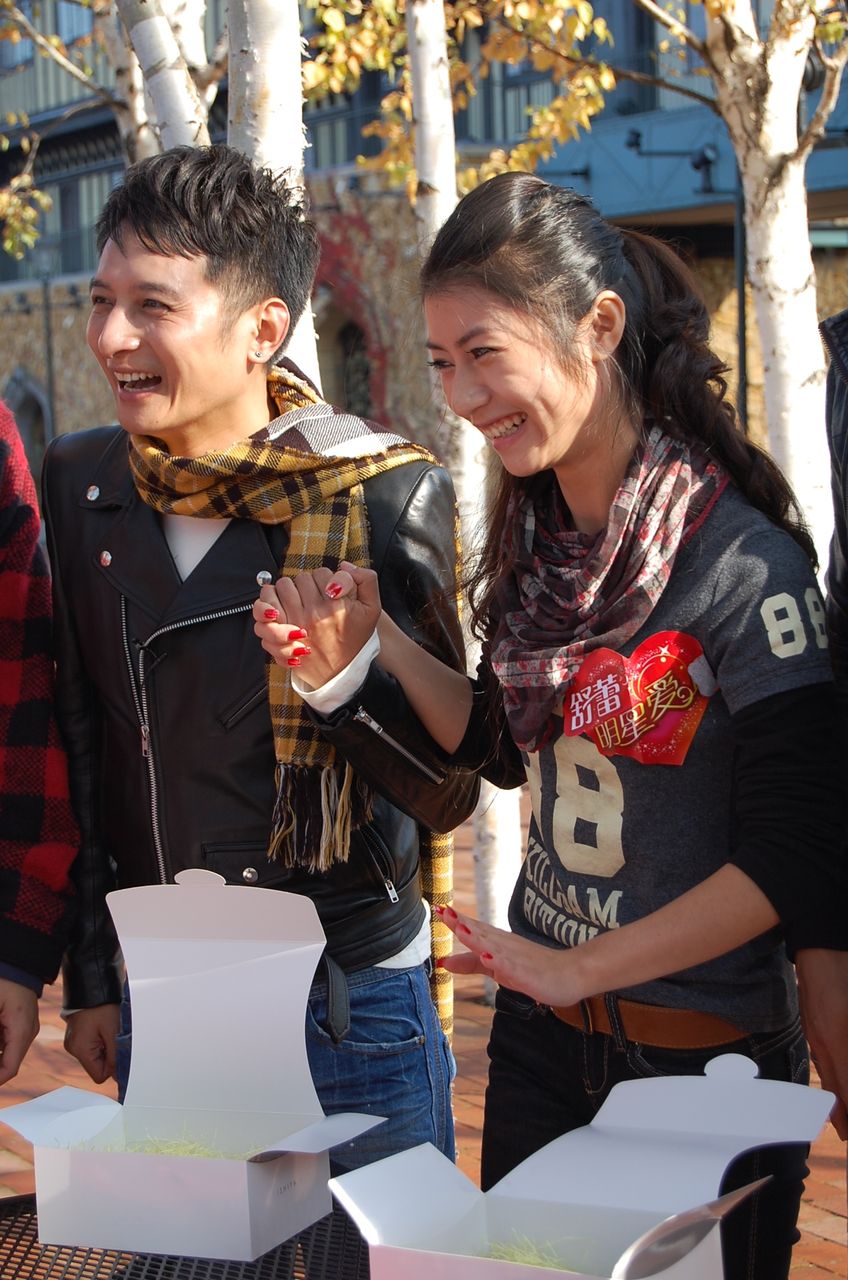http://www.newswatch247.com/pics/star/pic/15f4802d28dc65e6ddfd35a4b7c1ab6c.jpg