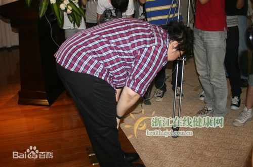 http://www.newswatch247.com/pics/star/pic/16538a229dfe3f9ec68d261ffd858856.jpg