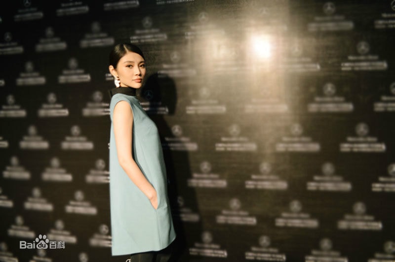 http://www.newswatch247.com/pics/star/pic/17bd57a10c5329a0531df6cf3a8486dd.jpg