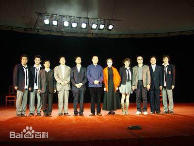 http://www.newswatch247.com/pics/star/pic/180f8cb49e02fdf8a8f8d0df22a61ce0.jpg