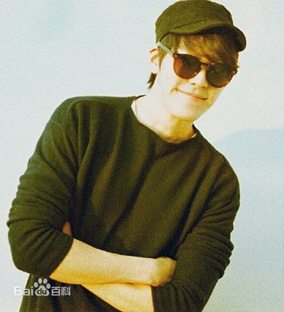 http://www.newswatch247.com/pics/star/pic/19c6bacf90c1ce5f62ae99f268fa7eb8.jpg