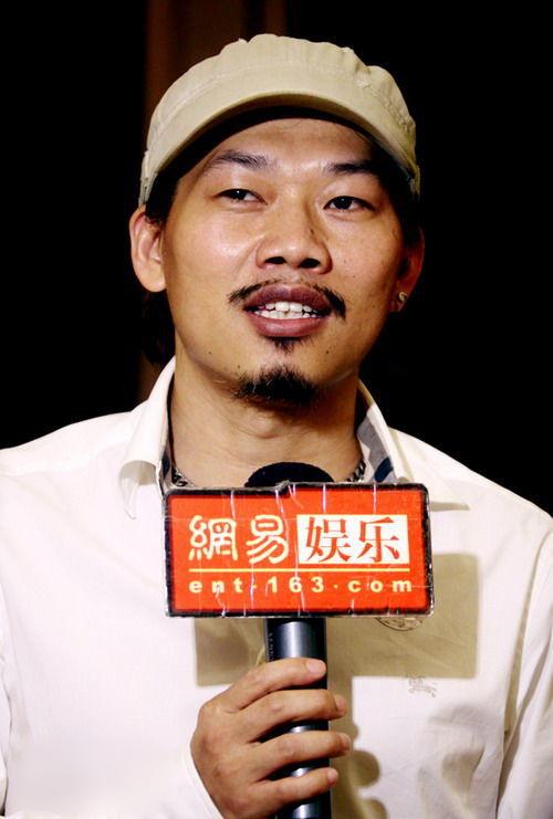 http://www.newswatch247.com/pics/star/pic/1add81a81211a73c80199a7c88b30e97.jpg