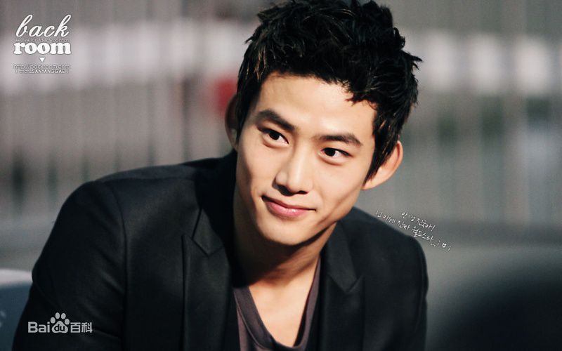 http://www.newswatch247.com/pics/star/pic/1bd19d1a2816ea7642353546cbd8ec11.jpg