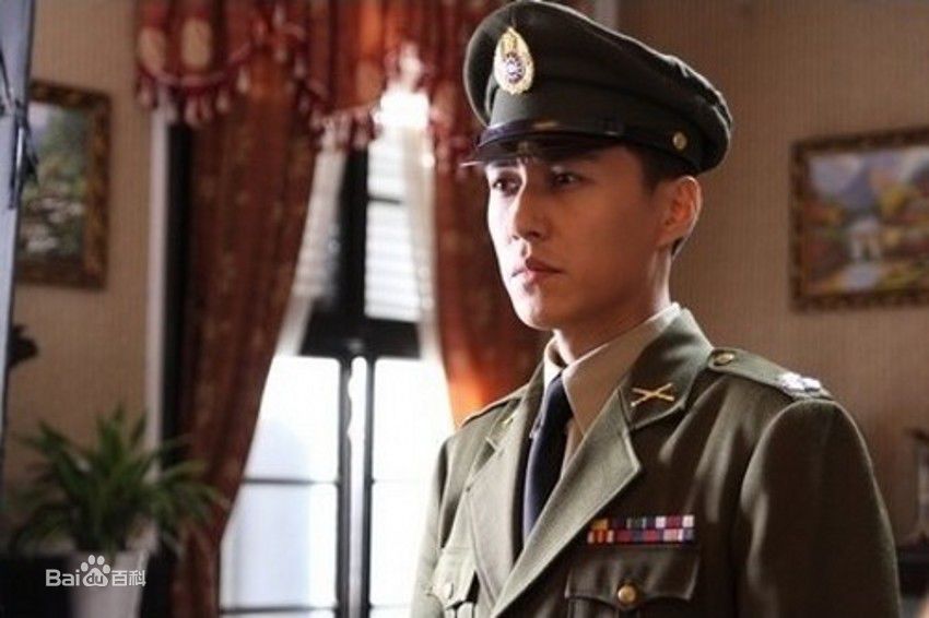 http://www.newswatch247.com/pics/star/pic/1dae609b4962a32b52f2f7fa4e54f7d2.jpg
