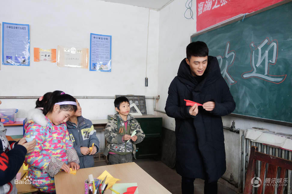 http://www.newswatch247.com/pics/star/pic/1e3901ccebe850f5a841c64154b15dc9.jpg