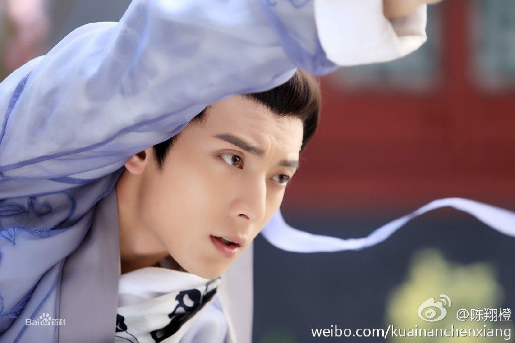 http://www.newswatch247.com/pics/star/pic/1e80e996624de1d7f86d619e9edd7278.jpg