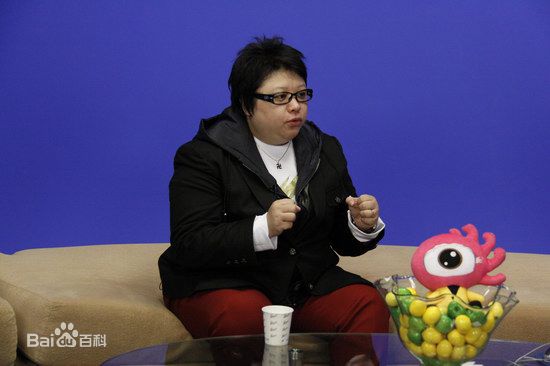 http://www.newswatch247.com/pics/star/pic/1ef121b6497ad05741fa4f1b50178bc2.jpg