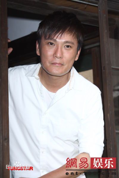 http://www.newswatch247.com/pics/star/pic/1fe53ea548e953665e0de1a9bdd34c5e.jpg