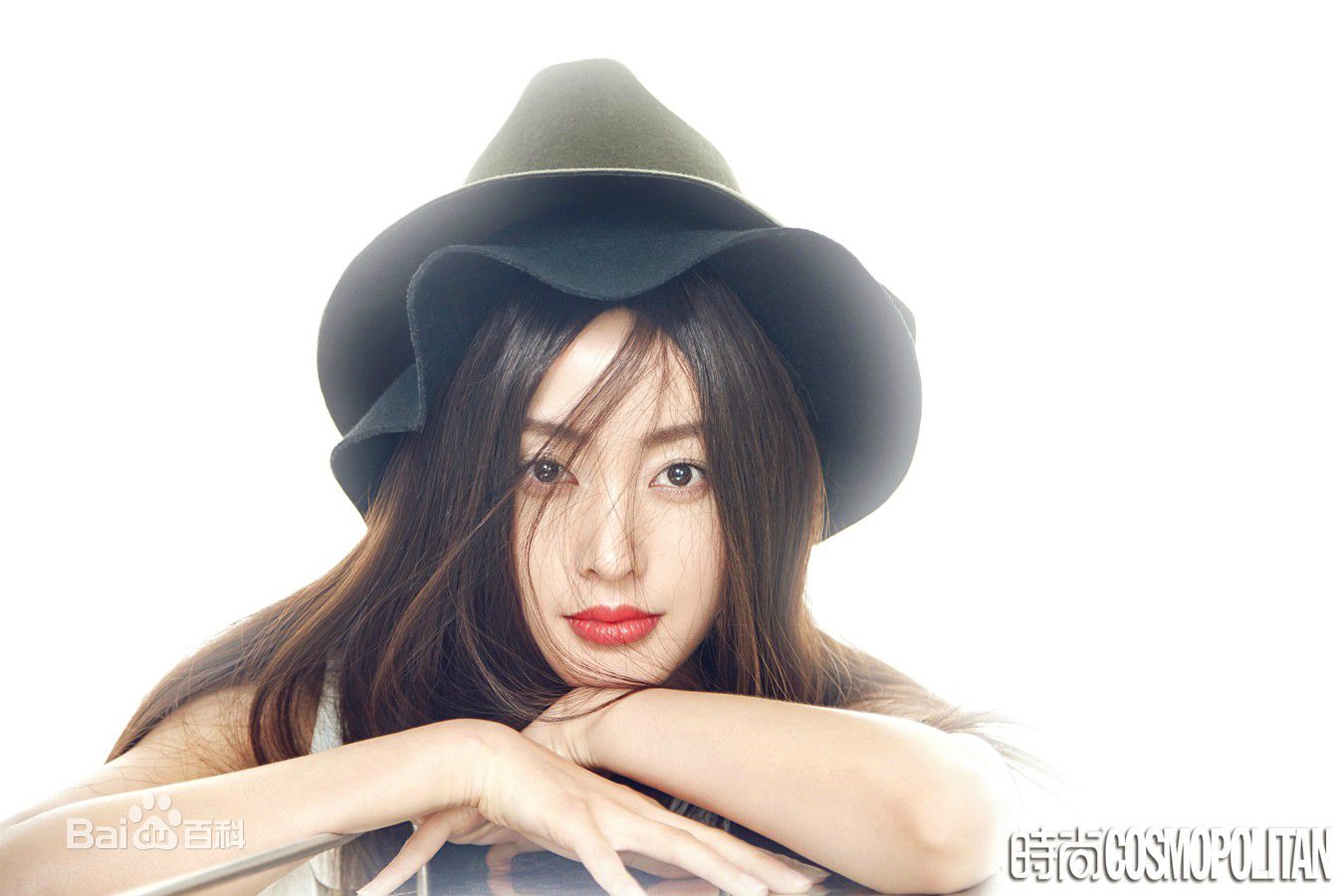 http://www.newswatch247.com/pics/star/pic/217f2c40ba380c93734d6690ffb85b2a.jpg