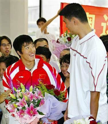 http://www.newswatch247.com/pics/star/pic/24a6375e02b05ee4805a68630e11bbbc.jpg