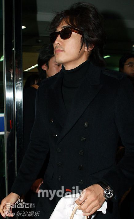 http://www.newswatch247.com/pics/star/pic/256f67581c1826d434d02a1cb244d3a5.jpg
