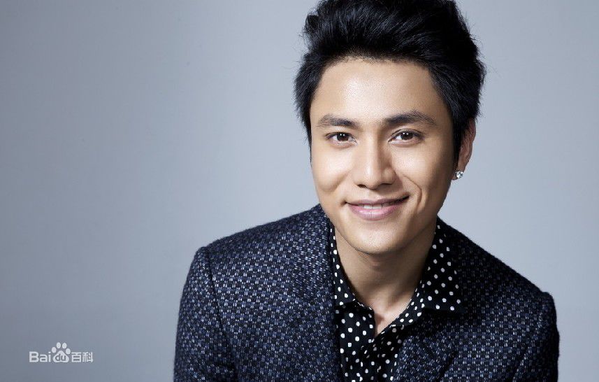 http://www.newswatch247.com/pics/star/pic/267be771b1becea47b4429b59da936fa.jpg