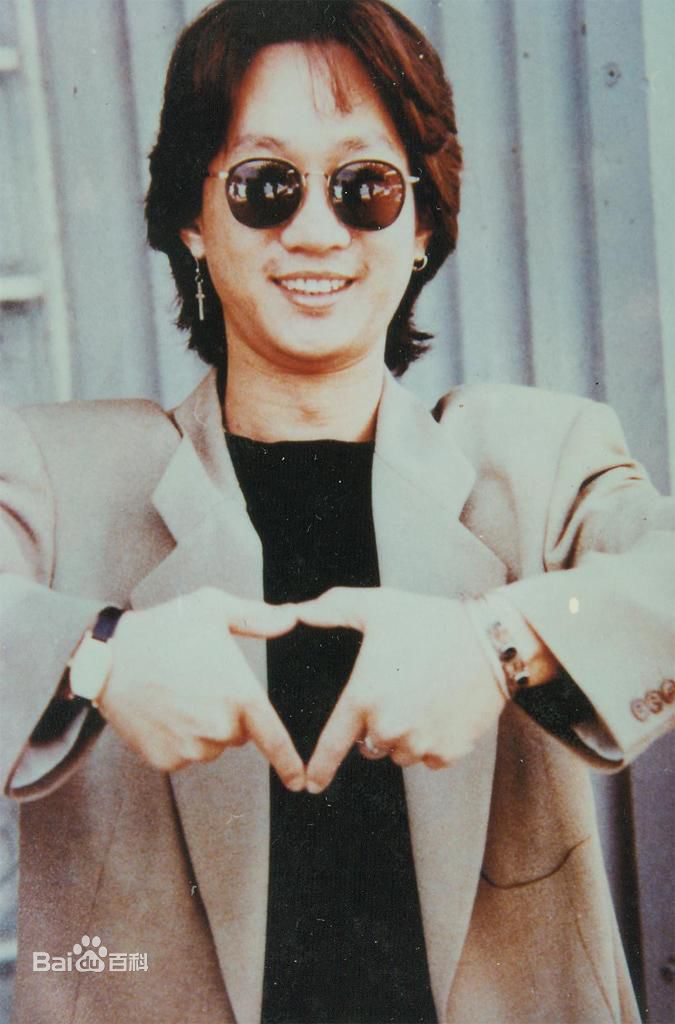 http://www.newswatch247.com/pics/star/pic/284fc2da5928c2fd766727083e0fd887.jpg
