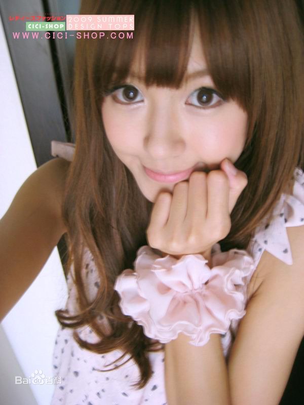 http://www.newswatch247.com/pics/star/pic/290593a8a616acb0b9f20af9ebb0cebd.jpg