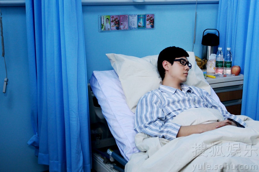 http://www.newswatch247.com/pics/star/pic/293c/0c0aeb599fe696e4a888e28f6ec2.jpg