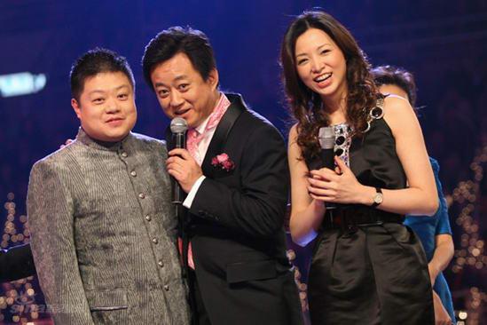 http://www.newswatch247.com/pics/star/pic/2b137ab37f8cff82a42764931fdfb9c1.jpg