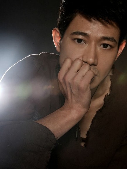 http://www.newswatch247.com/pics/star/pic/2b31288a8b569806a105e546b73ea3d1.jpg