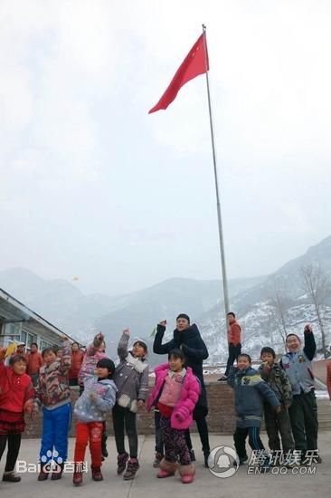 http://www.newswatch247.com/pics/star/pic/2b3411c5d60f20d49f485ba0cd2414b9.jpg