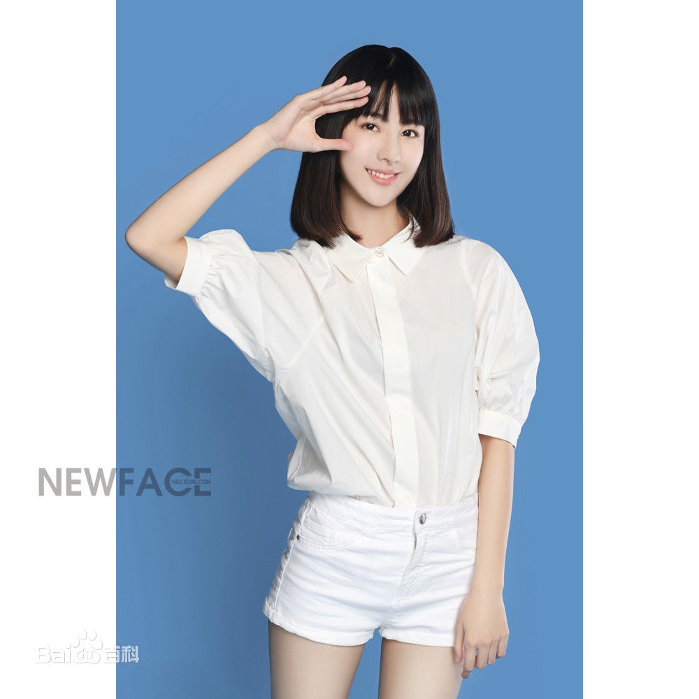 http://www.newswatch247.com/pics/star/pic/2c2bf11d30242e5370f76c752ba37d51.jpg