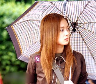 http://www.newswatch247.com/pics/star/pic/2ceb23ccb0e4ade1e13b1a78e7c83487.jpg
