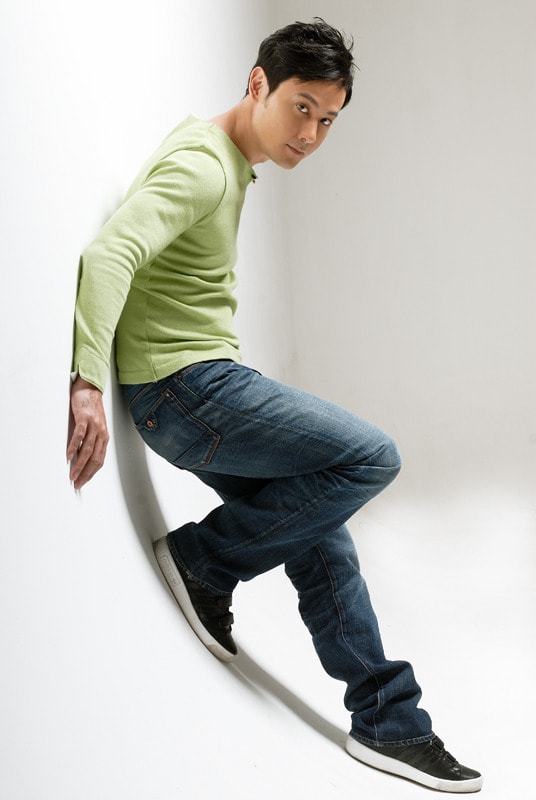 http://www.newswatch247.com/pics/star/pic/2d10d8cc88fbee9add9ad0e9d44dfc3c.jpg